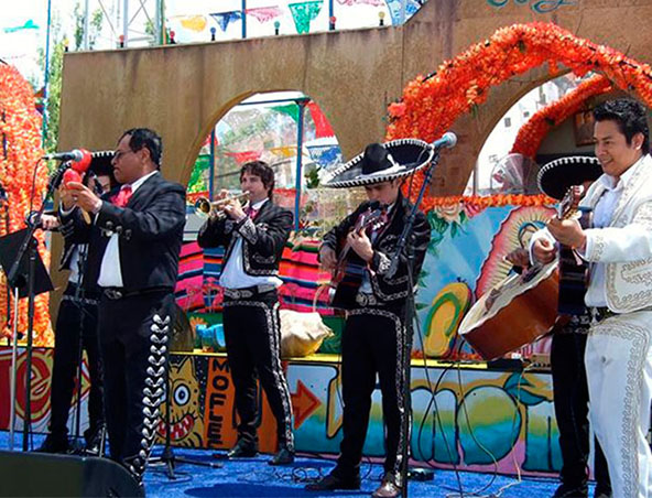 Mariachi Band Melbourne - Mexican Entertainment Band - Roving Music